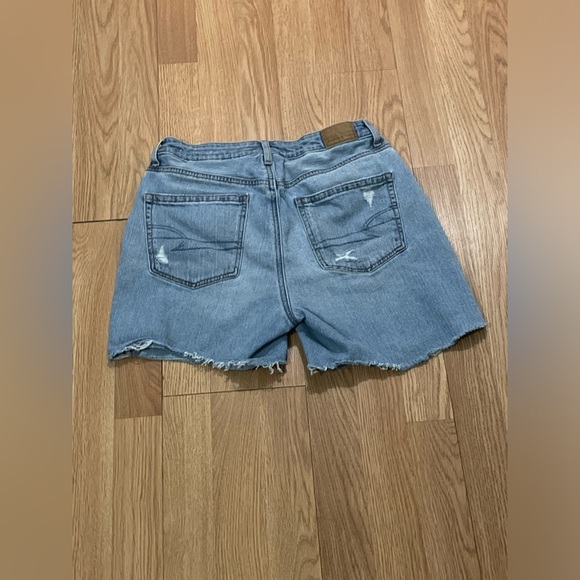 American Eagle Women's 6 Mom Jean Cut Off Shorts Denim Jeans Y2K Classic - Picture 13 of 13